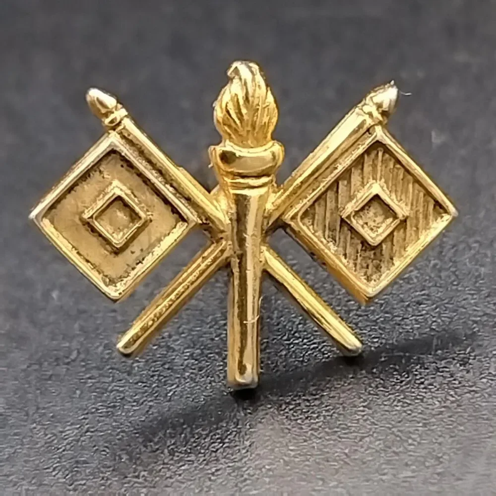 US Army Signal Corps Officer Collar Brass Branch Insignia pin-back